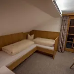 Holiday home Jaegerhaeusl *